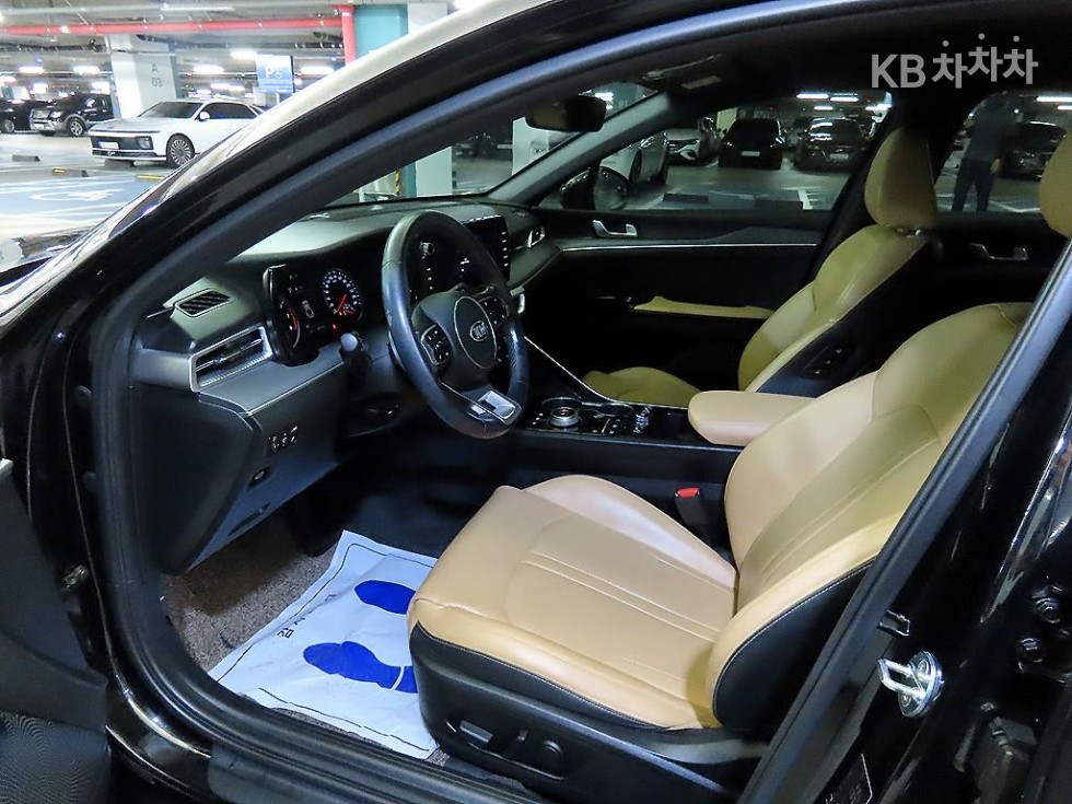 2020 - kia k5