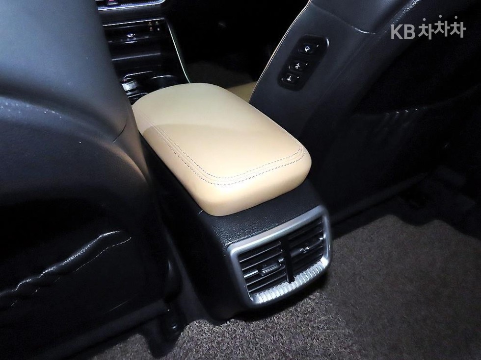 2020 - kia k5