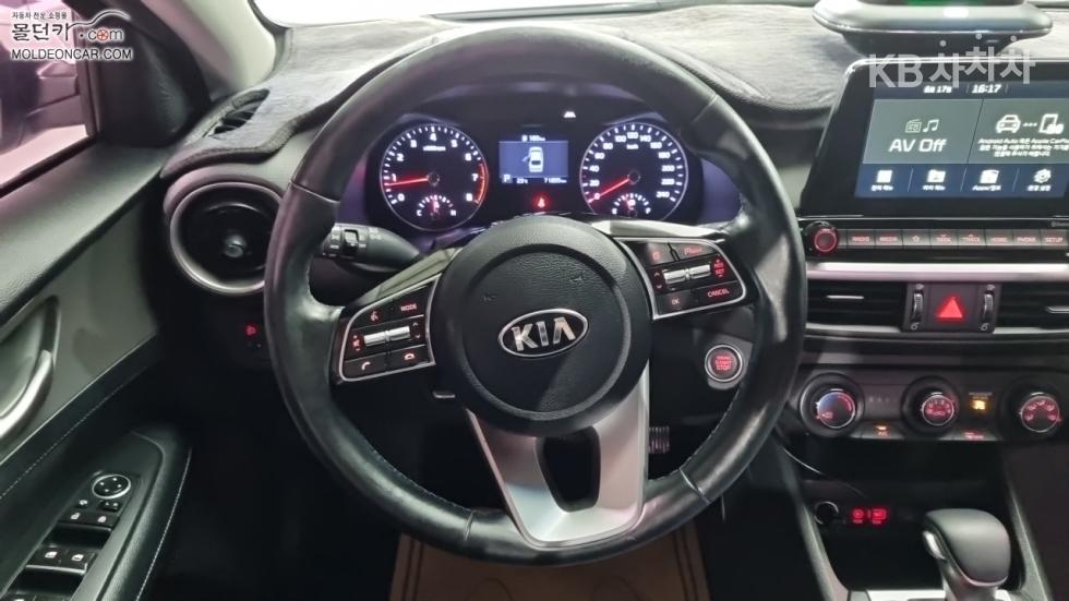 2020 - kia k3