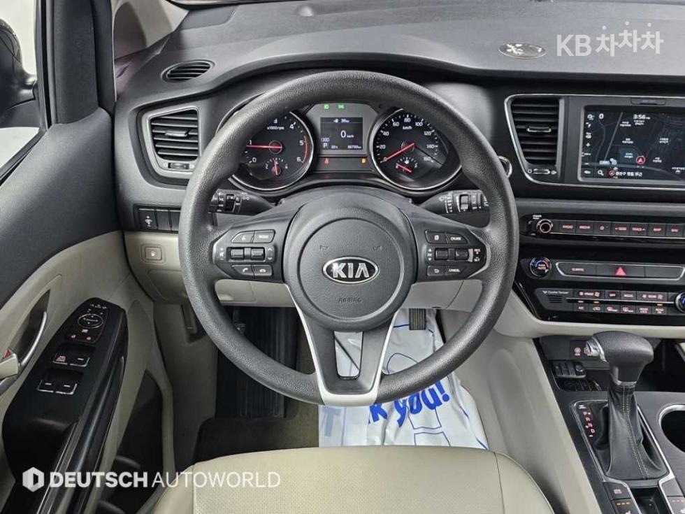 2019 - kia carnival