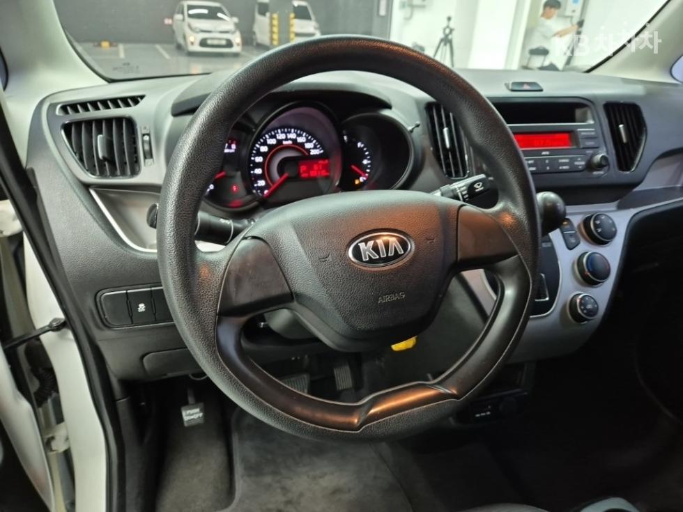 2017 - kia ray-ban