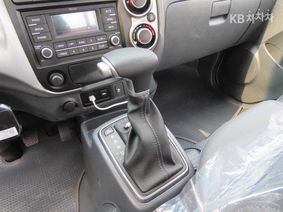 2025 - kia bongo iii