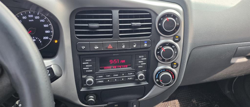 2020 - kia bongo iii
