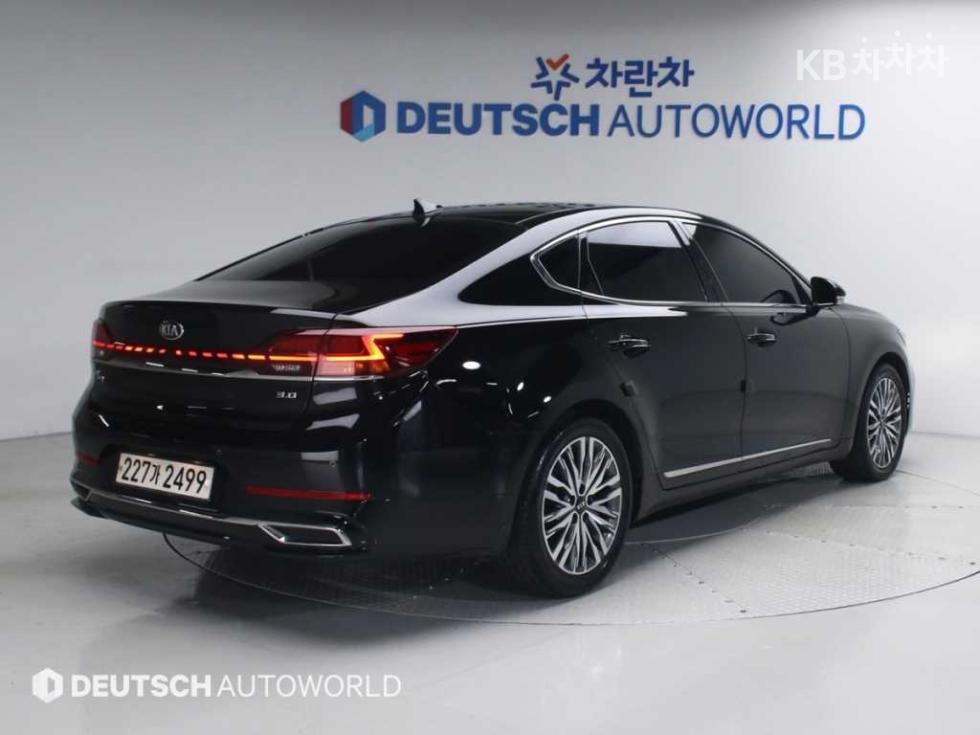 2020 - kia k7