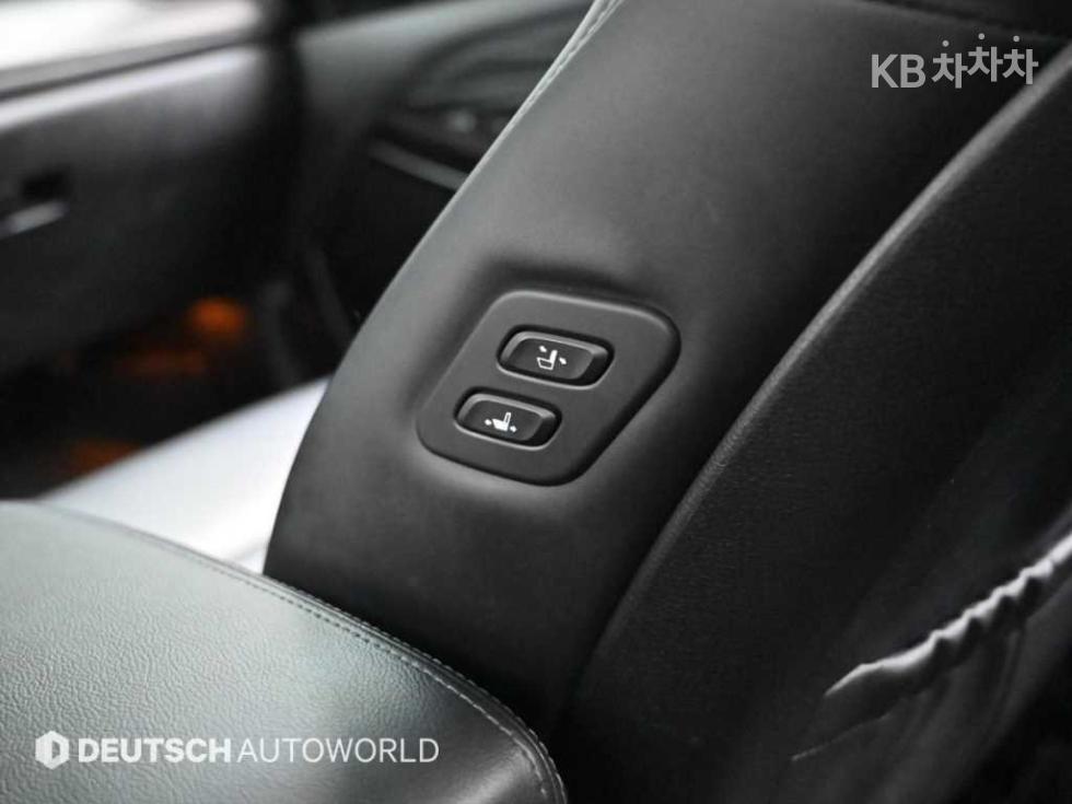 2020 - kia k7