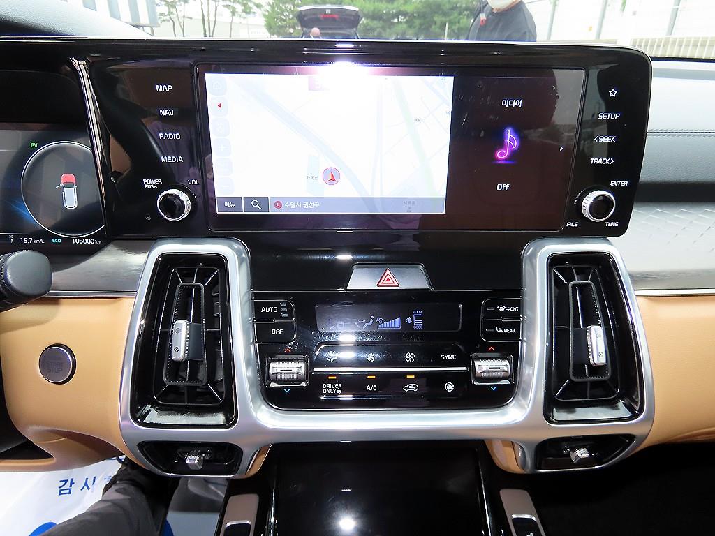 2022 - kia sorento