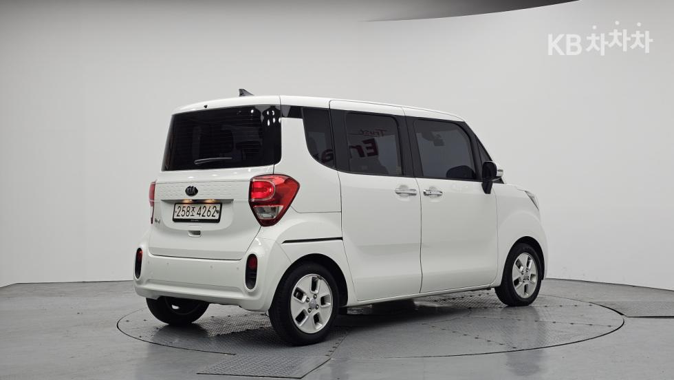2020 - kia ray