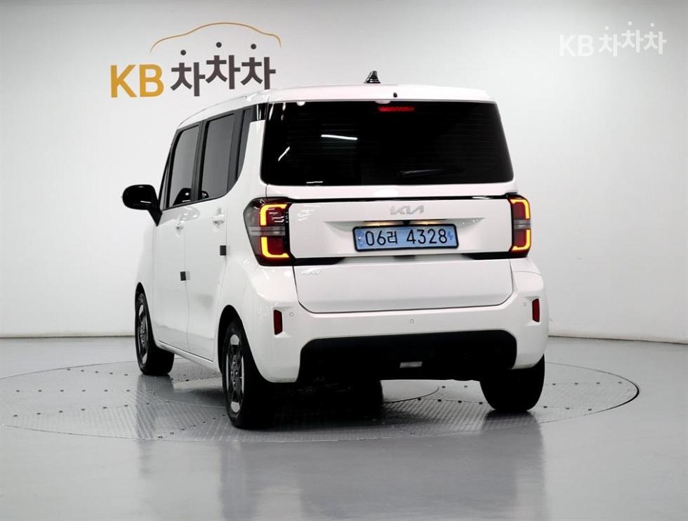 2024 - kia kia