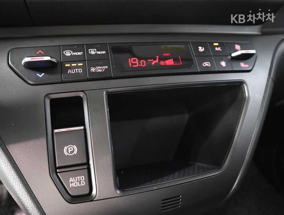 2024 - kia kia