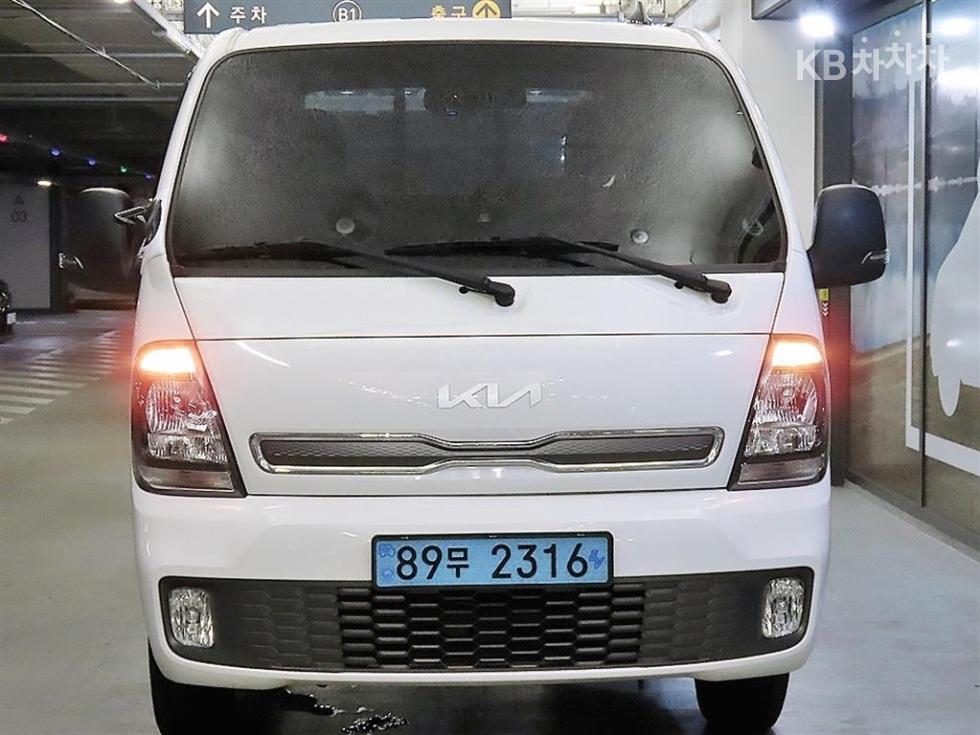 2022 - kia bongo iii
