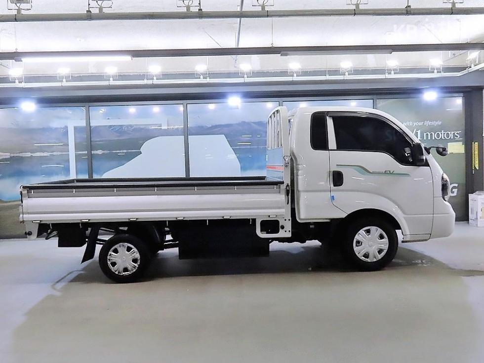 2022 - kia bongo iii