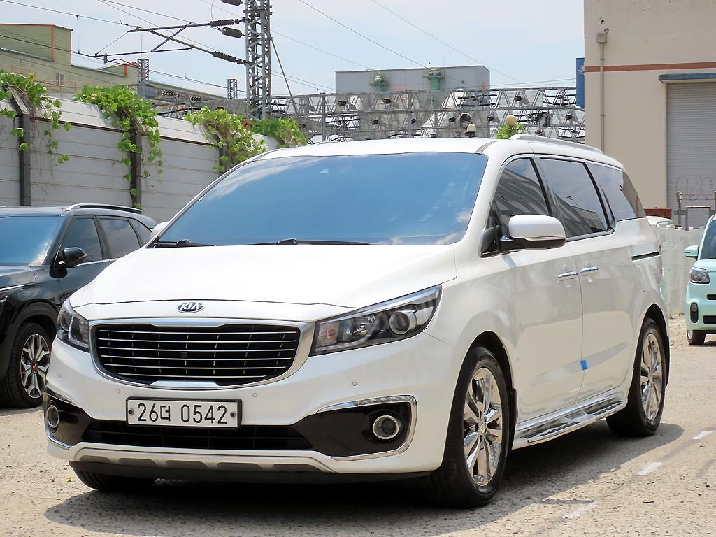 2016 - kia carnival