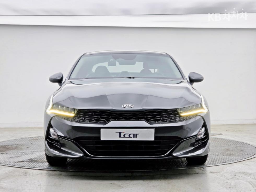 2021 - kia k5