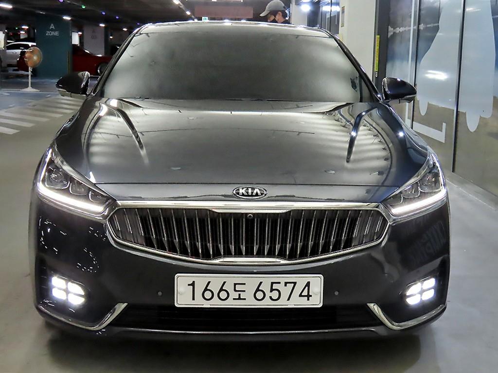 2017 - kia k7