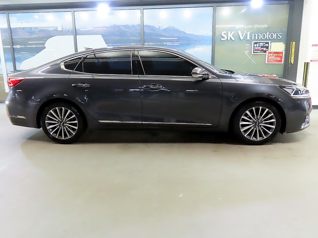 2017 - kia k7