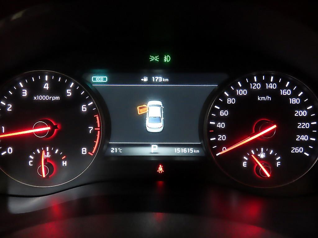 2017 - kia k7