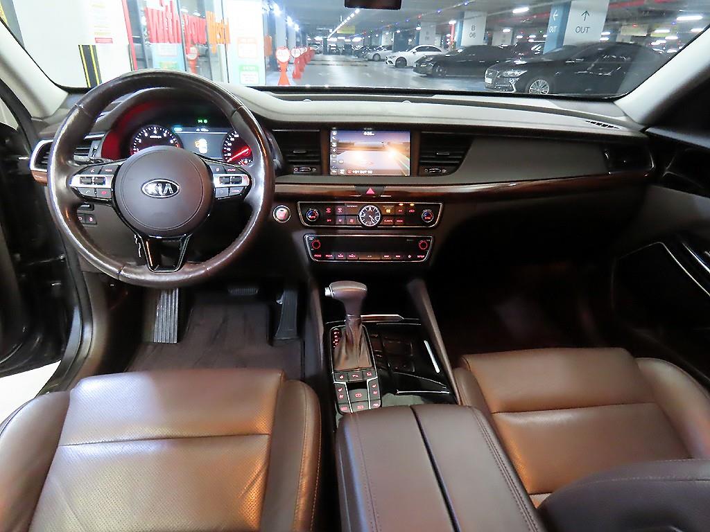 2017 - kia k7