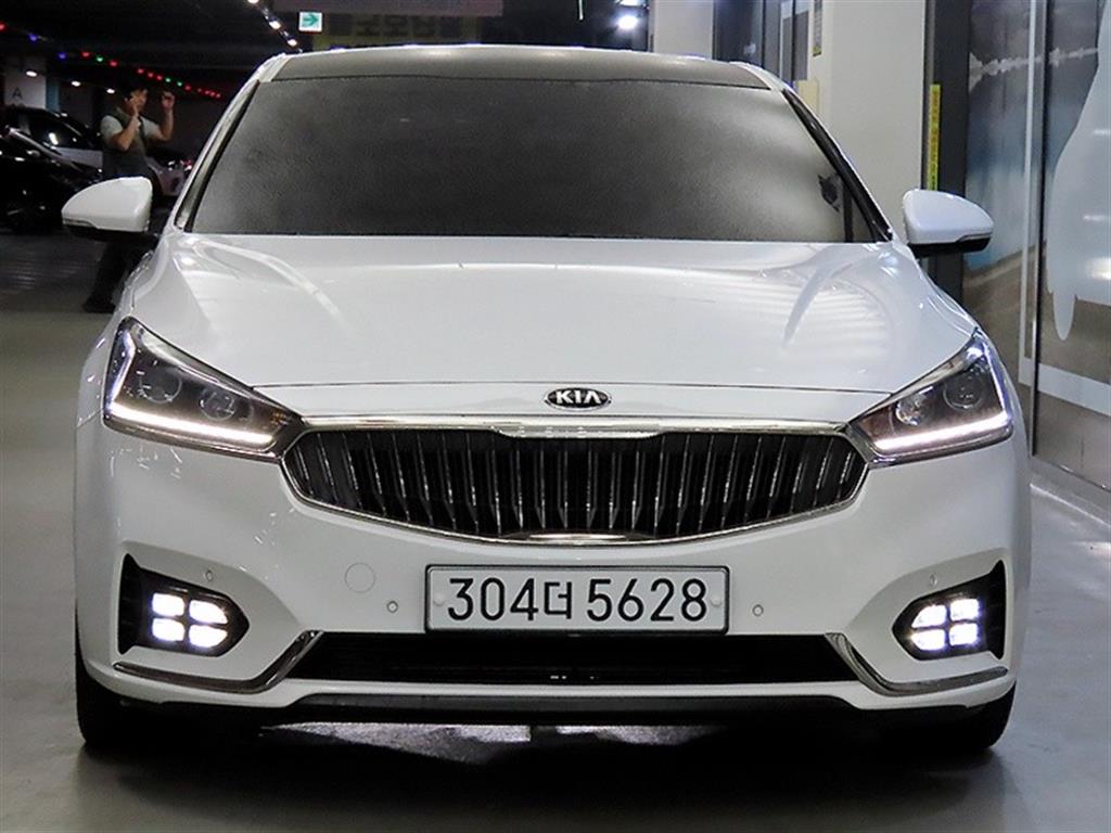 2016 - kia k7