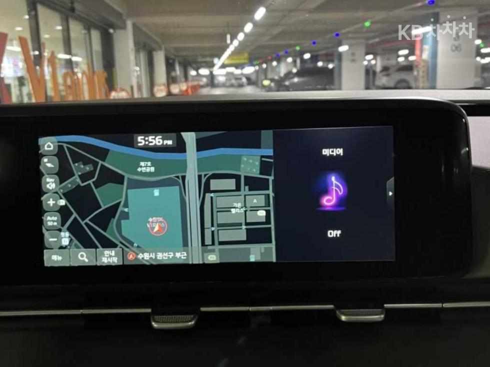2021 - kia carnival