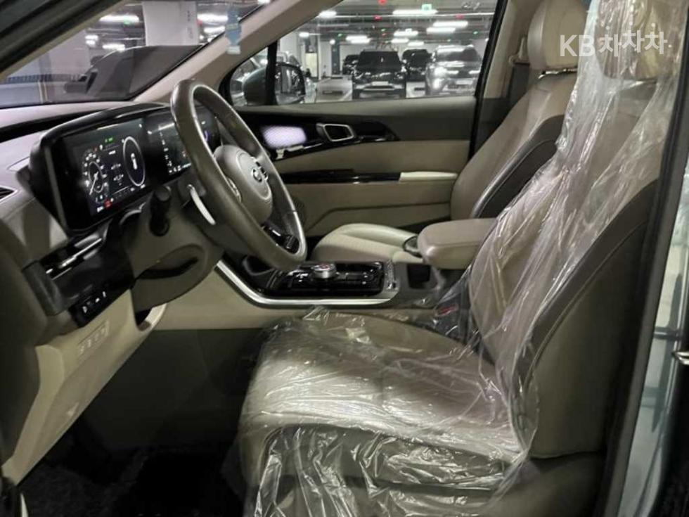 2021 - kia carnival