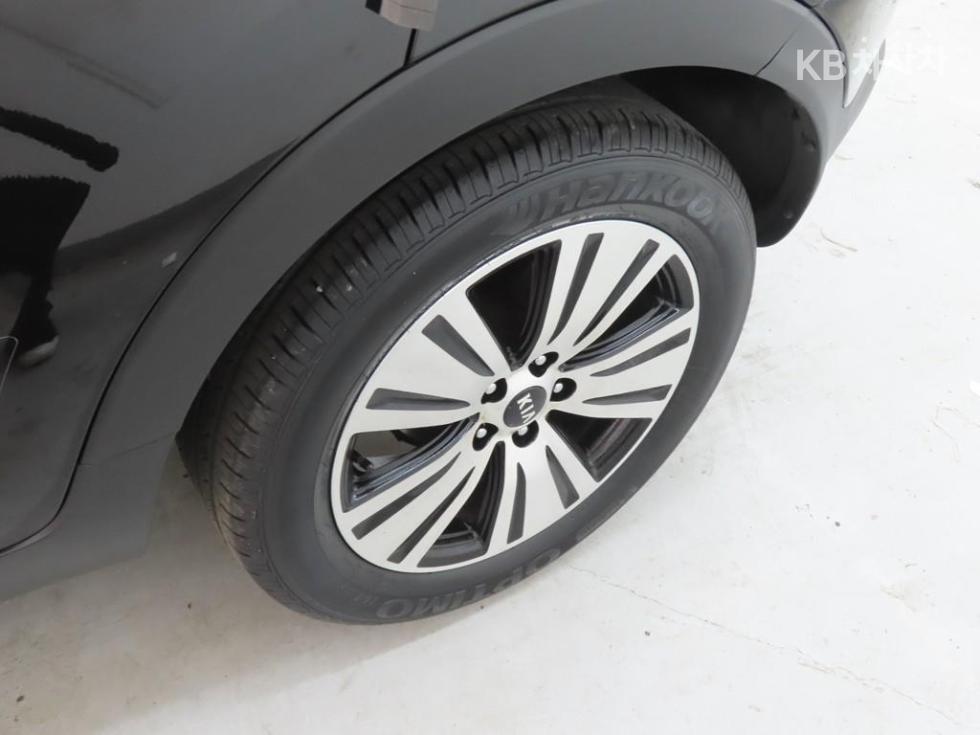 2014 - kia sportage