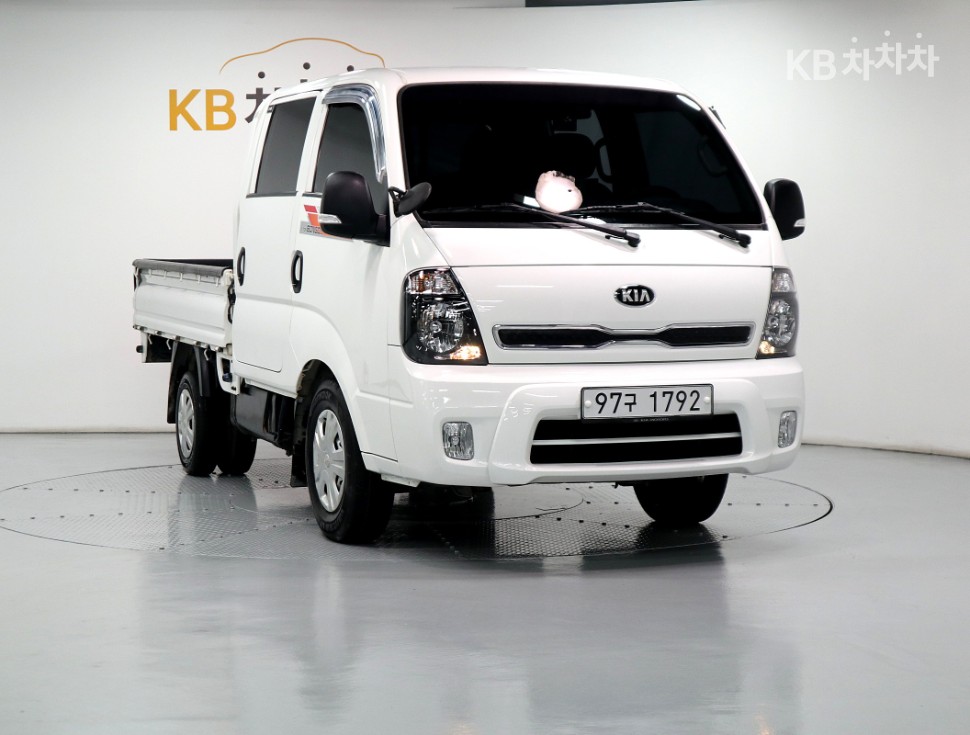 2018 - kia bongo iii
