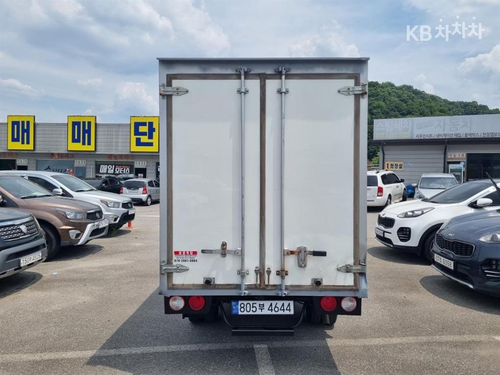 2018 - kia bongo iii
