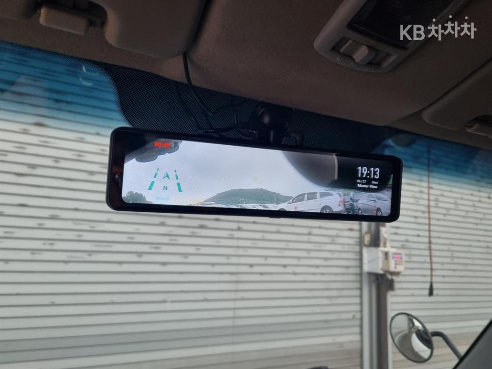 2018 - kia bongo iii