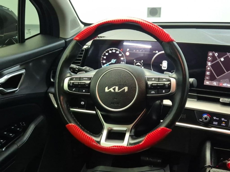 2022 - kia sportage