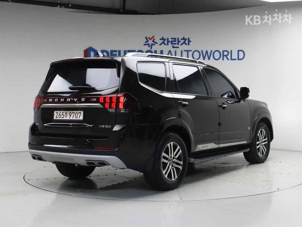 2021 - kia mohave