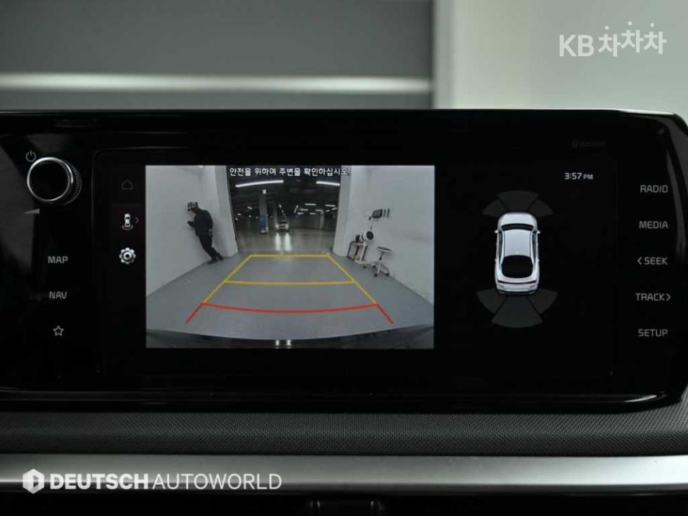 2022 - kia k5