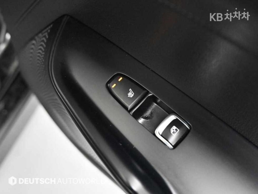 2022 - kia k5