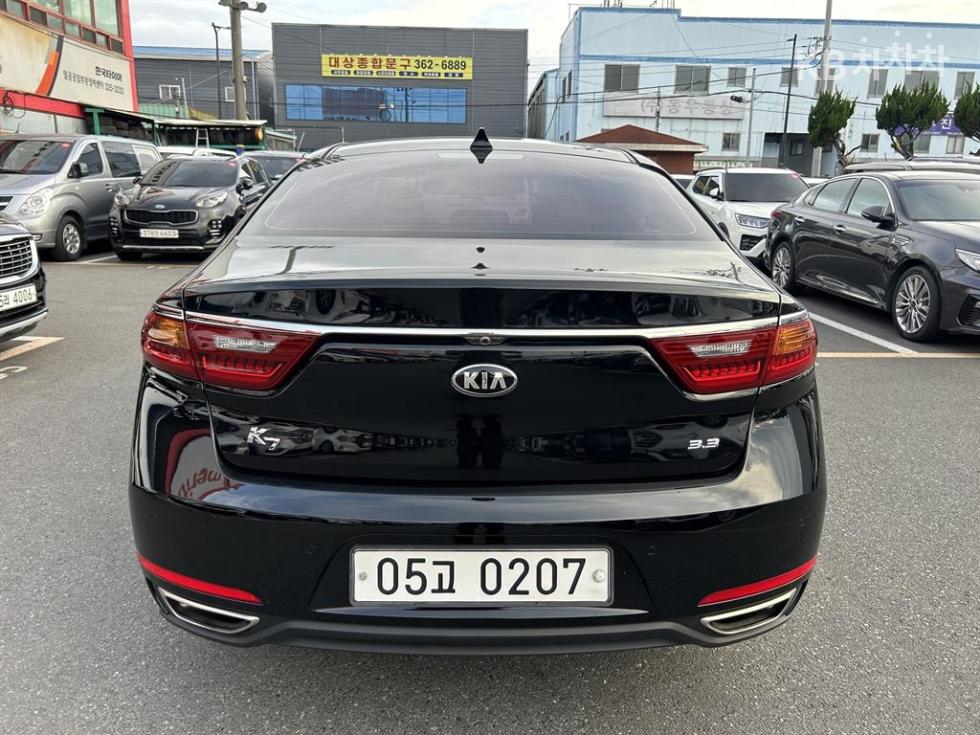 2016 - kia k7
