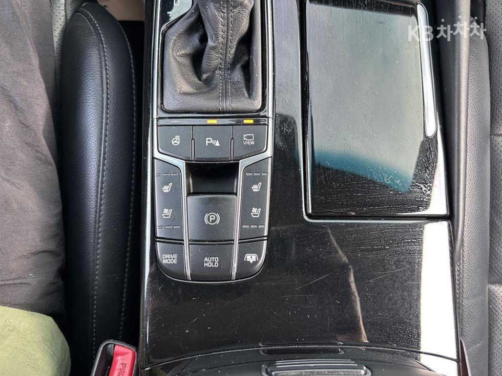 2016 - kia k7