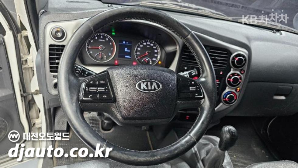 2020 - kia bongo iii