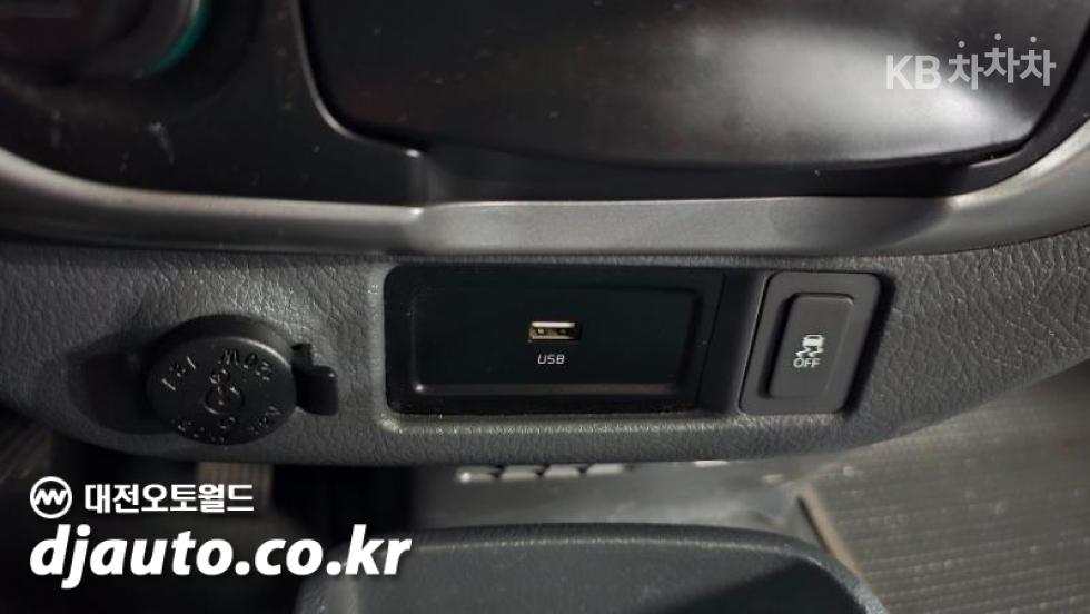 2020 - kia bongo iii