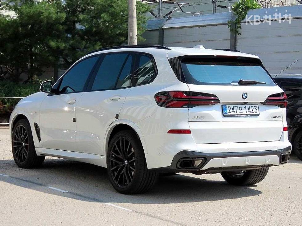 BMW X5 — miniaturë 3