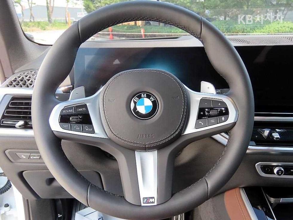 BMW X5 — miniaturë 8