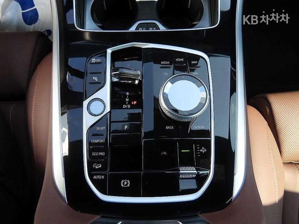 BMW X5 — miniaturë 10