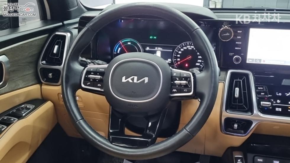 2022 - kia sorento