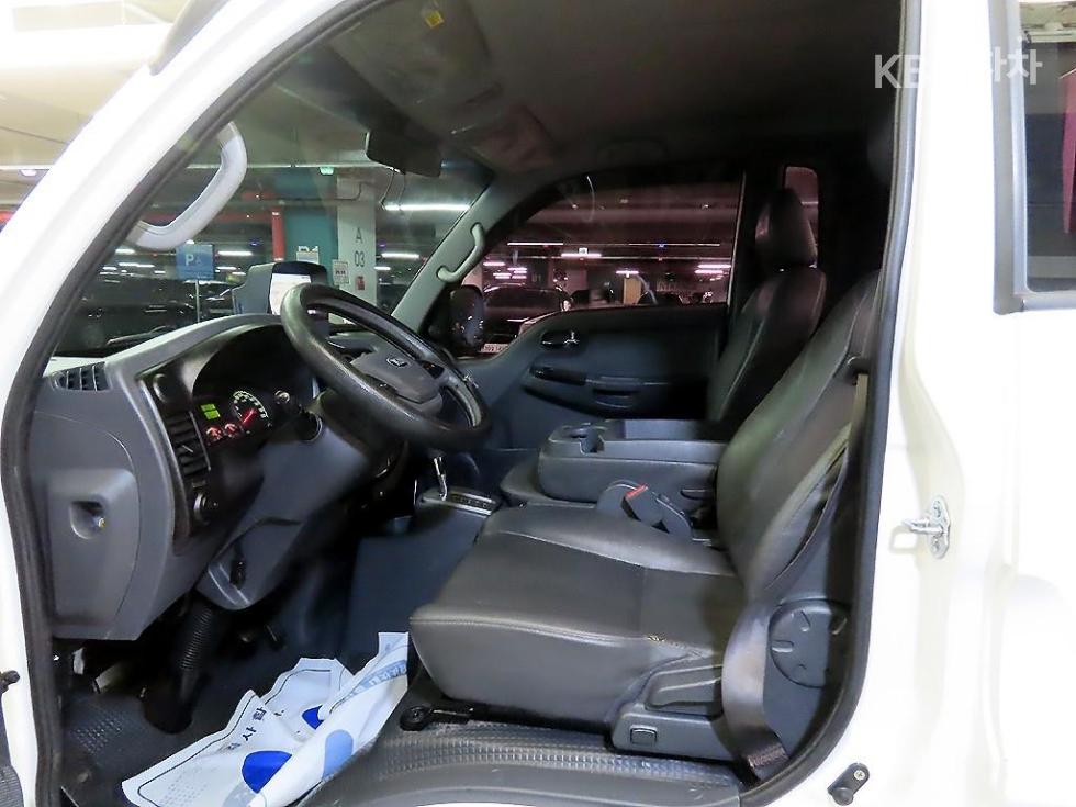 2016 - kia bongo iii