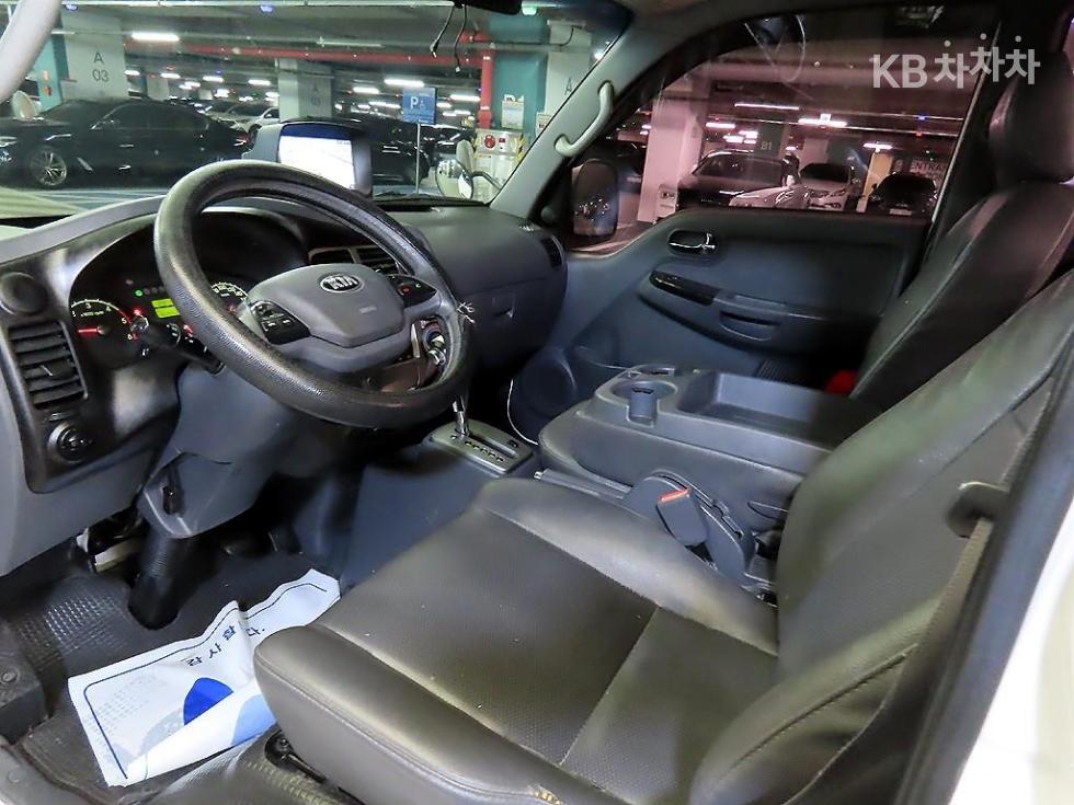 2016 - kia bongo iii