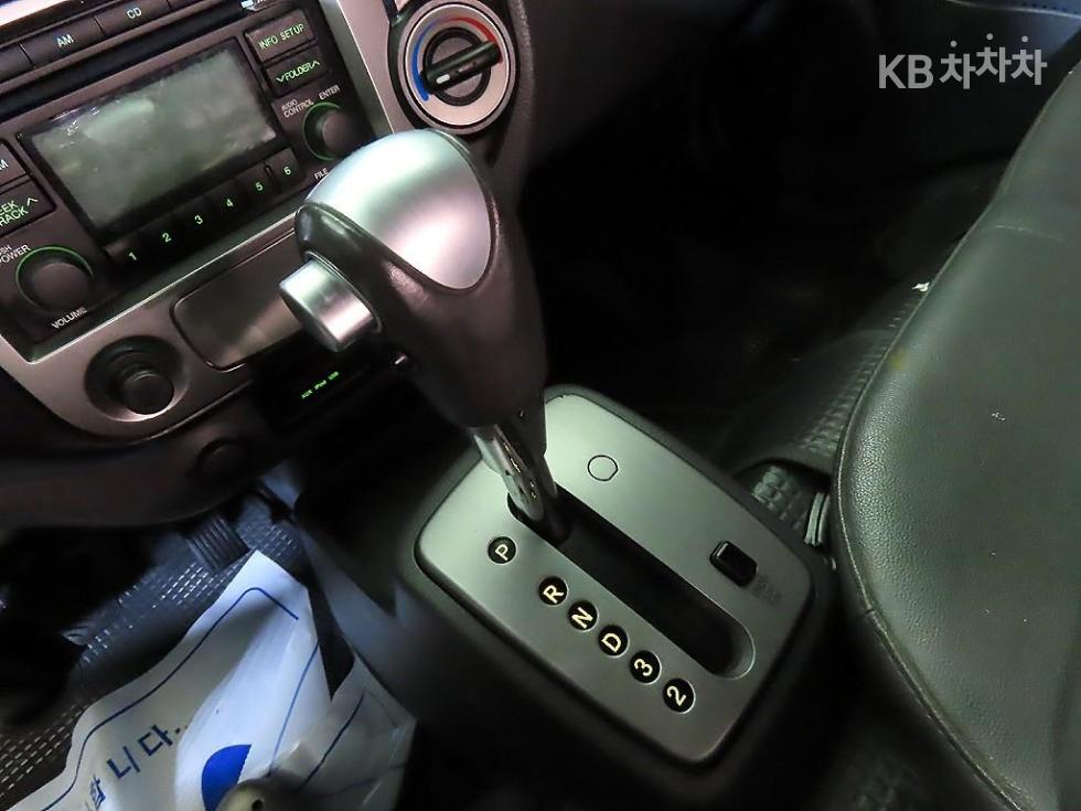 2016 - kia bongo iii