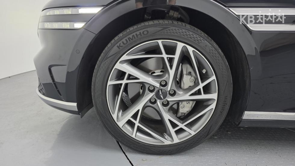 2022 Genesis G90(RS4) photo