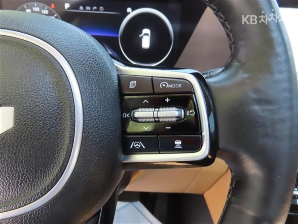 2022 - kia carnival