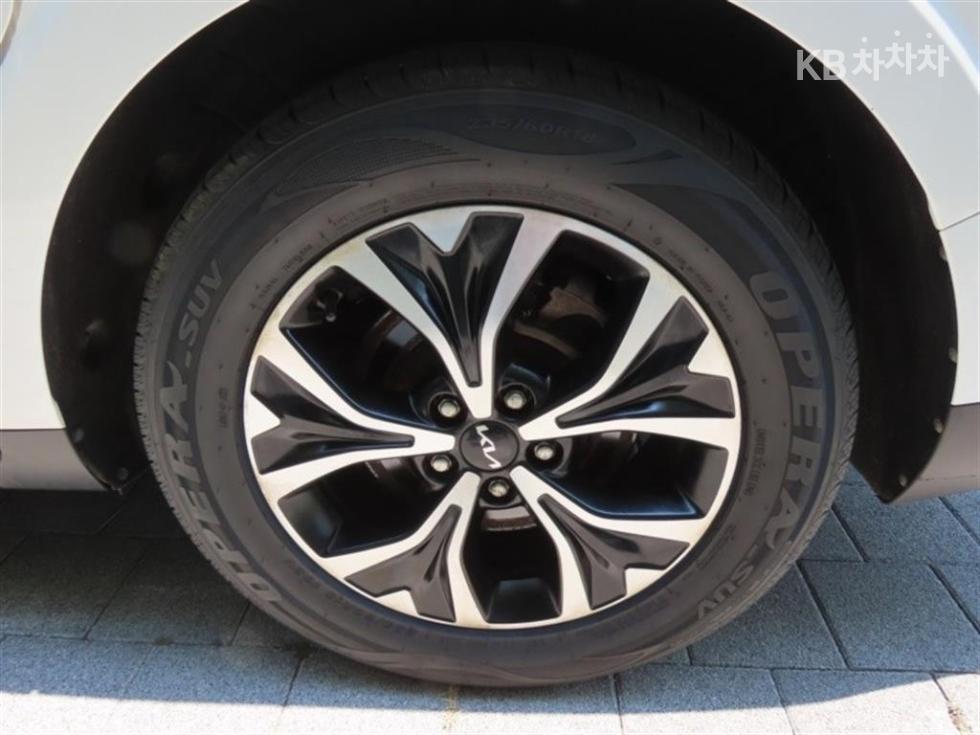 2022 - kia carnival