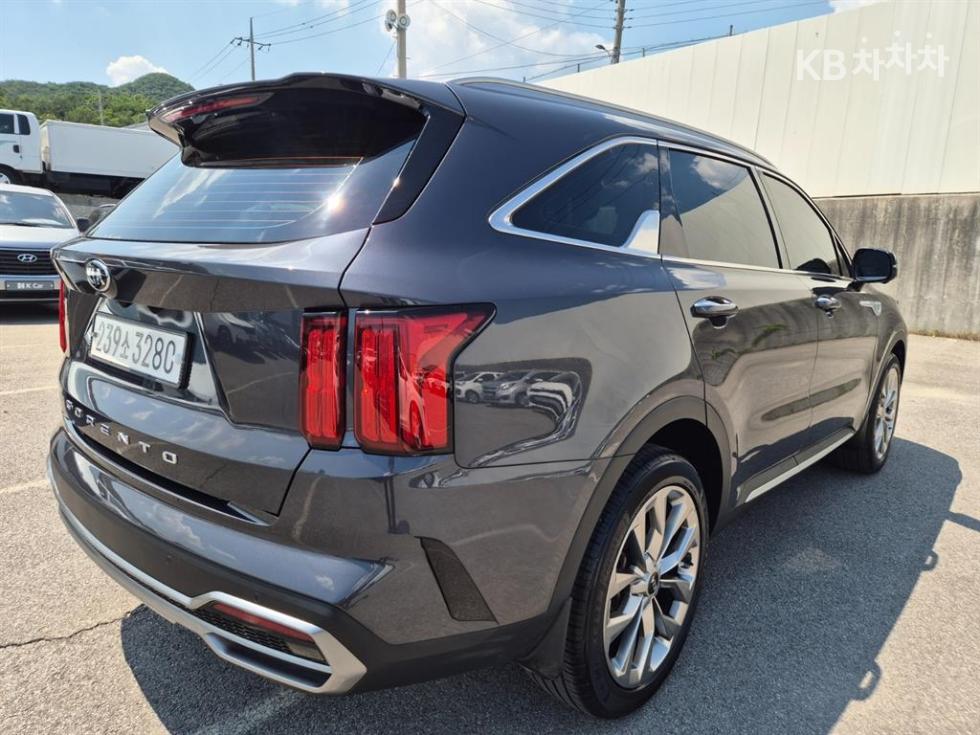2021 - kia sorento