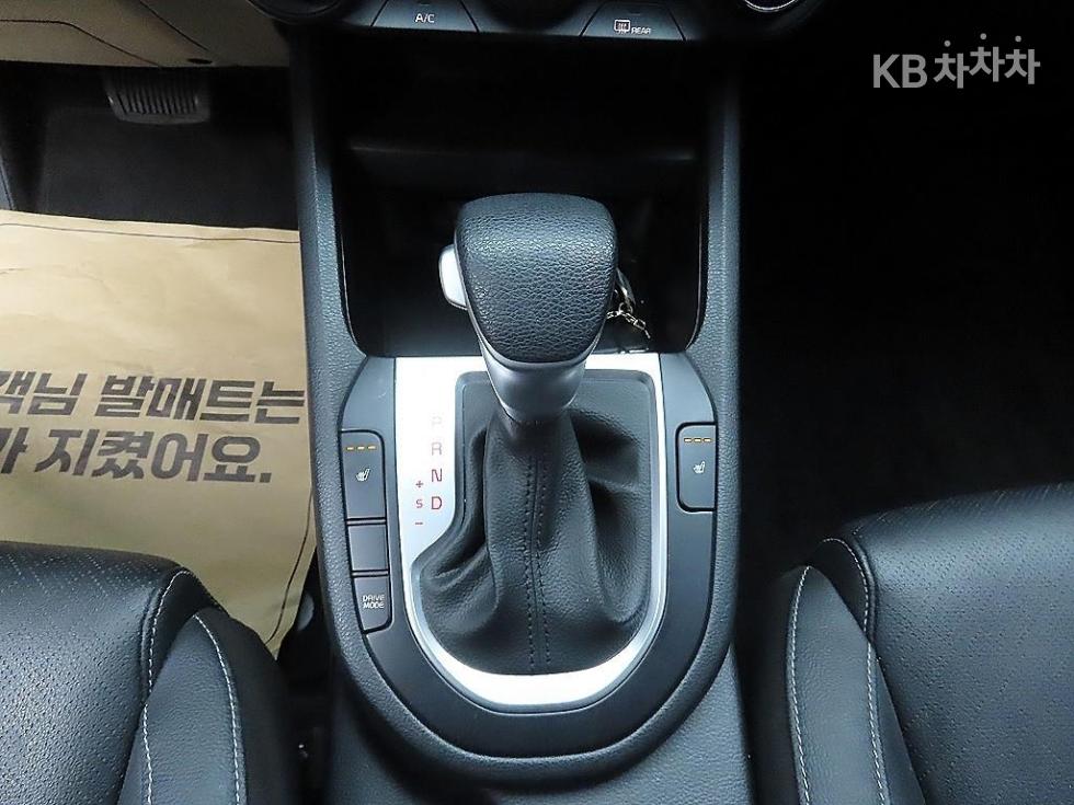 2022 - kia k3