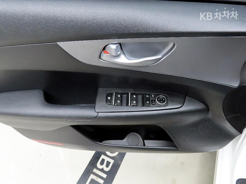 2022 - kia k3