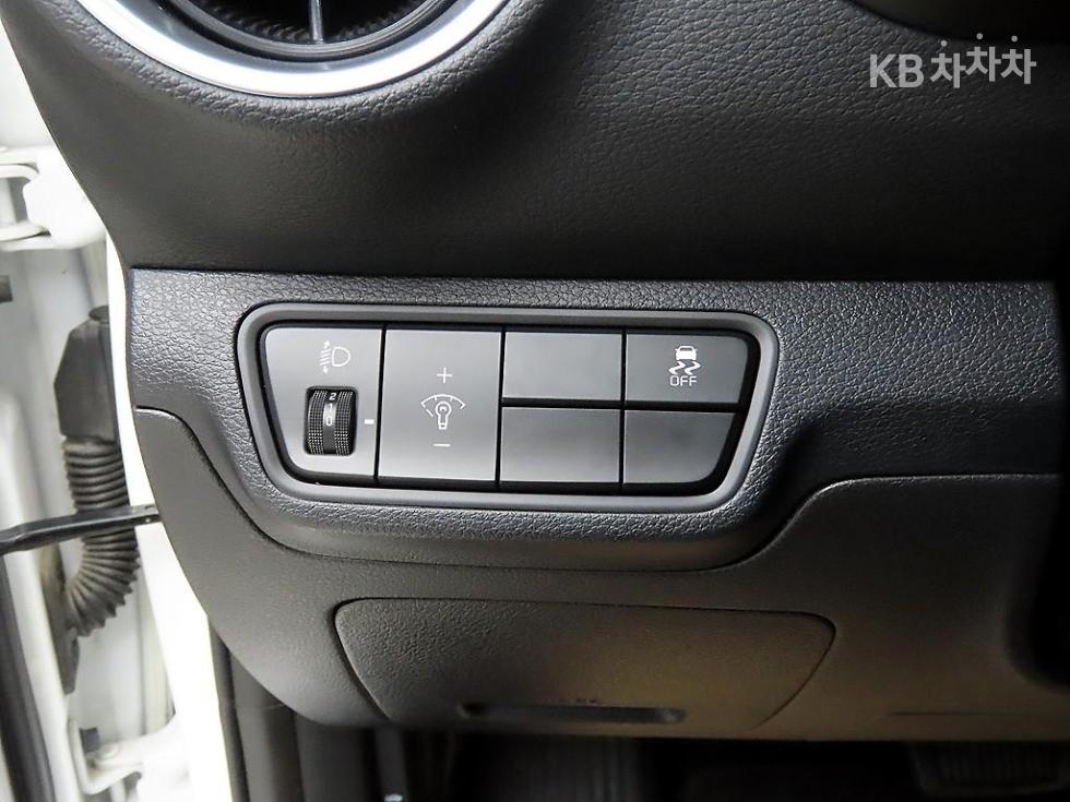 2022 - kia k3
